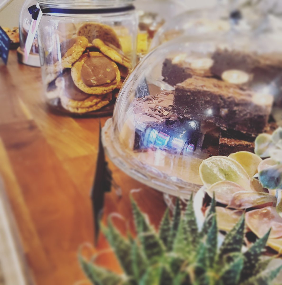 All stocked up today with #squidges chocolate brownies, millionaire cookies, s'mores, lemon drizzle cake, cherry and coconut scones and chocolate twists. 

#cakes #squidges #pastrychef #wirral #wirralfood #heswall #heswallcoffee