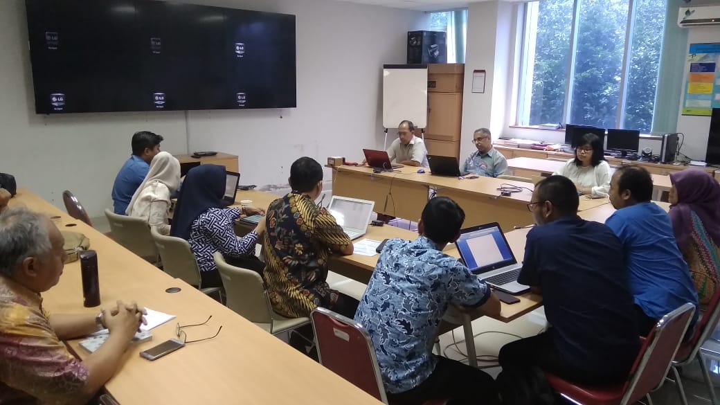 ptik_bppt's tweet image. Kunjungan Tim Kemenko Perkonomian RI ke PTIK BPPT (29/03/2019), dalam rangka memahami pengembangan aplikasi Simral serta implementasi dan penggunaan di daerah.
#BPPTSolidSmartSpeed 
#TeknologiUntukNegeri 
#ptikbppt
#simral