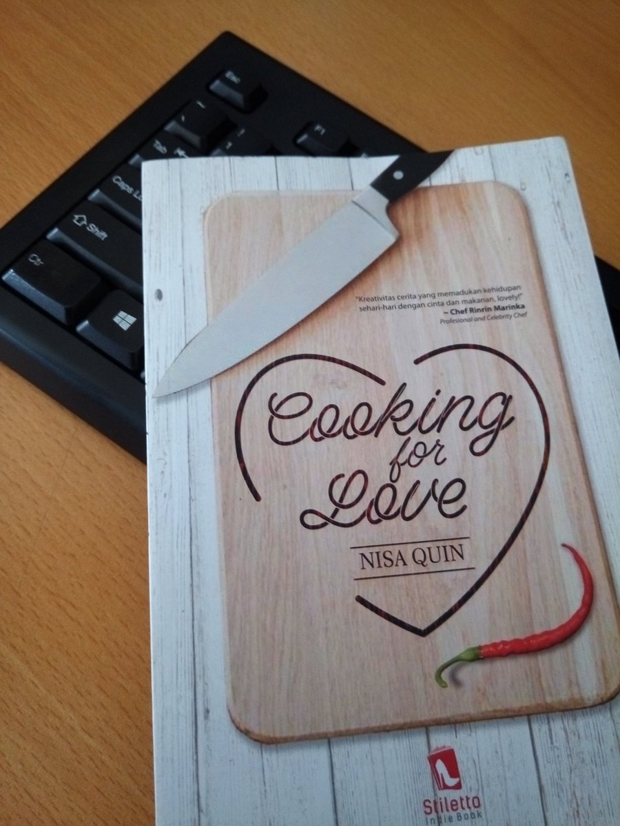 uumdan's tweet photo. Cooking For Love by @nisa_nish (Nisa Quin)
Recommended sekali buat kamu yang ingin belajar masak, bedanya di Novel ini masaknya dibumbui dengan cinta. https://t.co/U3HO20f30V