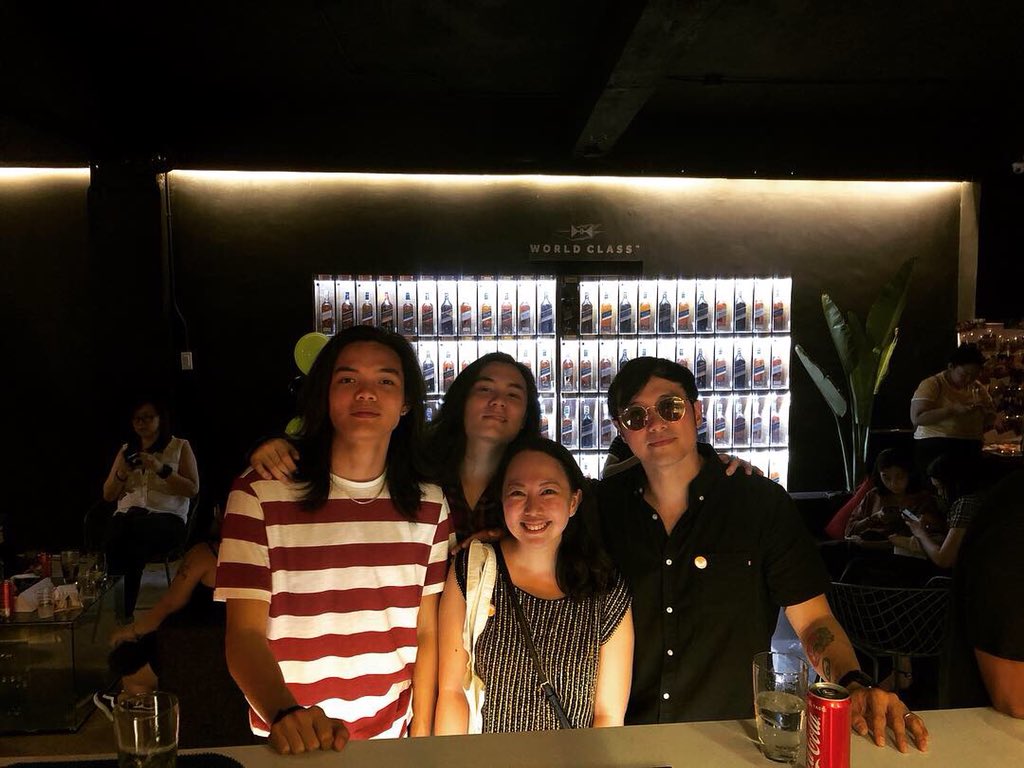 keancipriano's tweet photo. Went to the @bandwagonPH Birthday party last night with the @ocrecordsph gang! 👌🏻
Thank you Bandwagon for supporting Filipino Music! Cheers!
#BandwagonPh
#OCrecords
#FilipinoMusic https://t.co/azPXXLtOy0