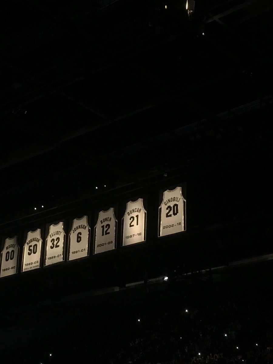 InfoManu's tweet photo. INMORTAL EN NUESTROS CORAZONES Y EN FUTURAS GENERACIONES ❤️❤️❤️❤️

De verdad @manuginobili, gracias por tantas alegrías.

#GraciasManu https://t.co/QAfLKlpWvq