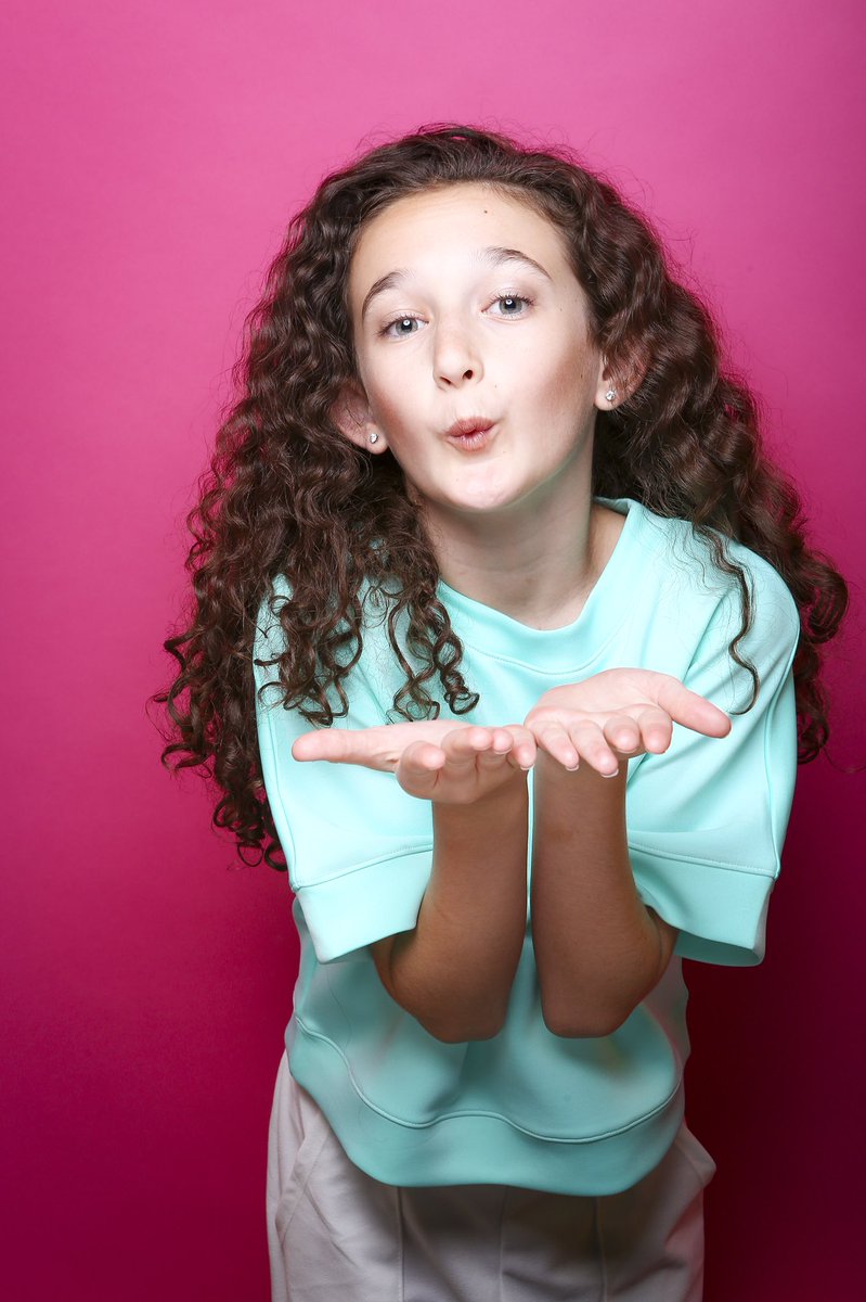 Dfoliofire's tweet photo. Caitlyn Folio @MTAAgency age 11. Trained in #hiphop #contemporary #jazz #ballet #Lyrical she is currently taking acting classes and voice lessons to become a triple threat . #michaelhigginsphotography #movewithus #mtakids #Dancer https://t.co/LzEICqzIev