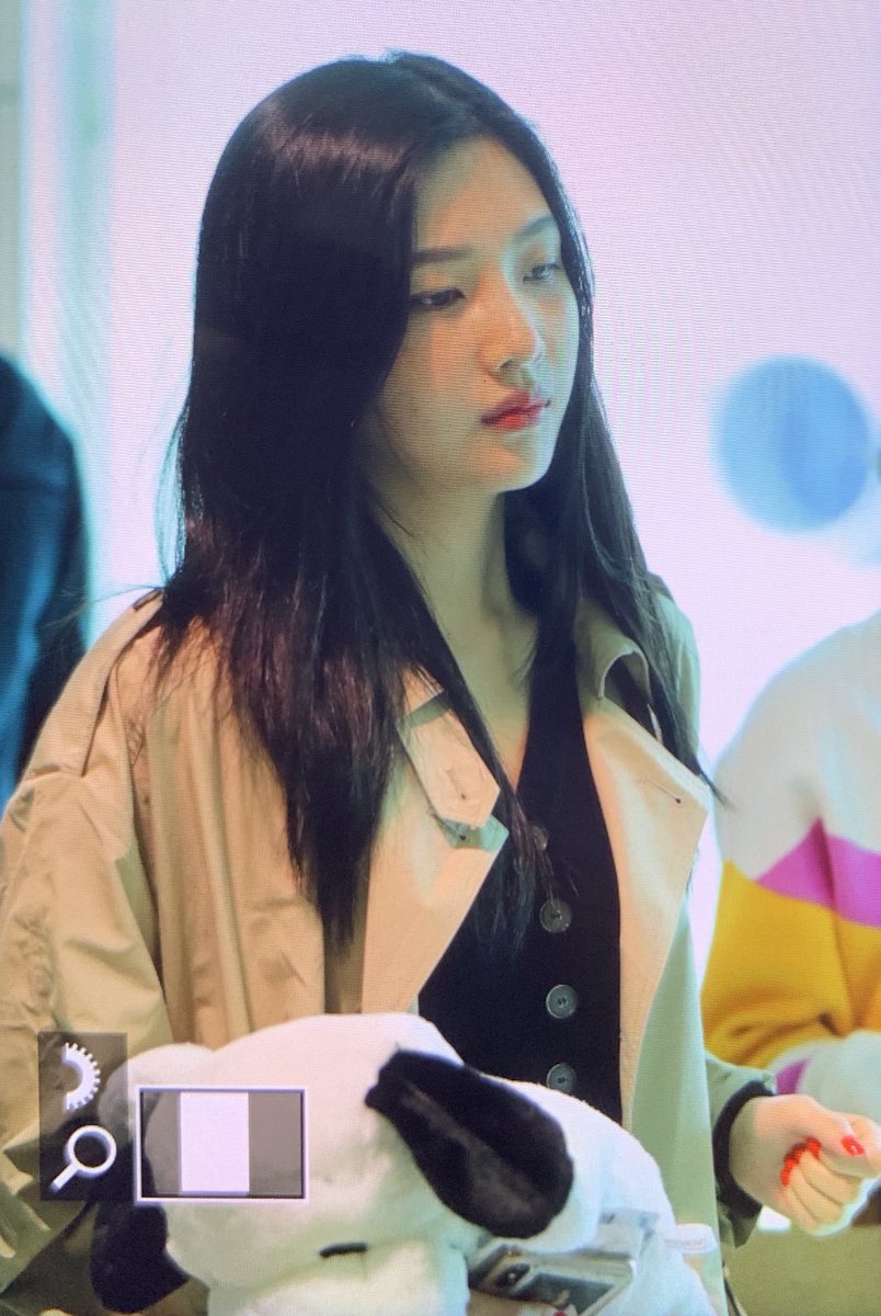 Pumpkin960903's tweet photo. #조이 https://t.co/yO94wTmrEx