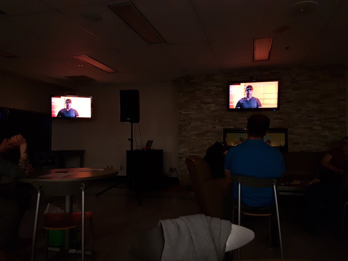 jackorgnucc's tweet image. ✨ Such a wonderful night!! ✨
Thank you to everyone who came out, to all of our amazing speakers and everyone who helped make this event possible! ☕💙 We had a great turn out and have so many more photos to come! 😊 Thank you again everyone! #JackAndMe