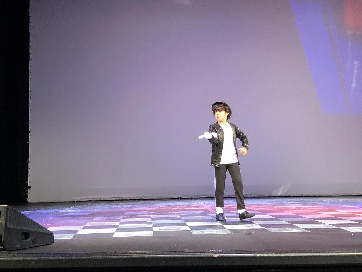 mostert_a's tweet photo. @GEMS_Singapore Talent Show! Awesome performances all round! #GEMSInspire https://t.co/UzBwno4aUI