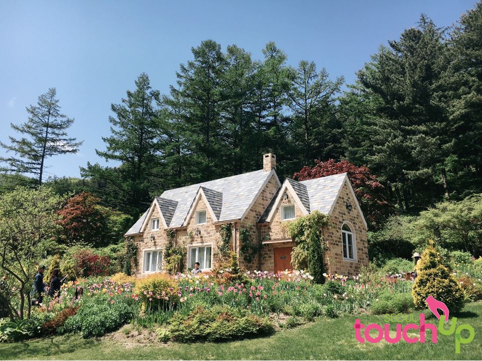 SeoulTouchUp's tweet photo. Check out this photo from Seoul Touchup Tour.

https://t.co/2bVYQSEMSP     

#Seoultouchup #STU #seoultouchup_reviews #seoultouchuptour #medicaltourism #tourinkorea #seoultouchuptour #tourguide #medicaltourisminkorea #sightseeinginkorea #tour #beautifulhouse https://t.co/redKpTmX5J