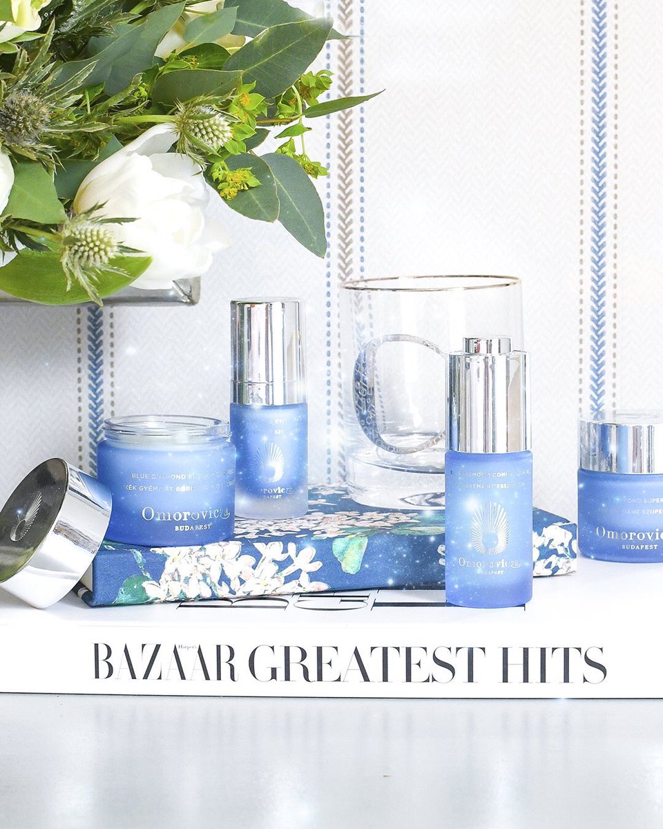 OnelineSocial's tweet photo. Omorovicza presents you A trio of innovative ingredients including diamond peptides to supercharge your skin’s ability to renew and de-age 💎 - Now in India, brought to you by OneLinewellness @Omorovicza @BiguineIndia @bbluntindia @enrichsalons @stregismumbai https://t.co/EoPvtyU29e
