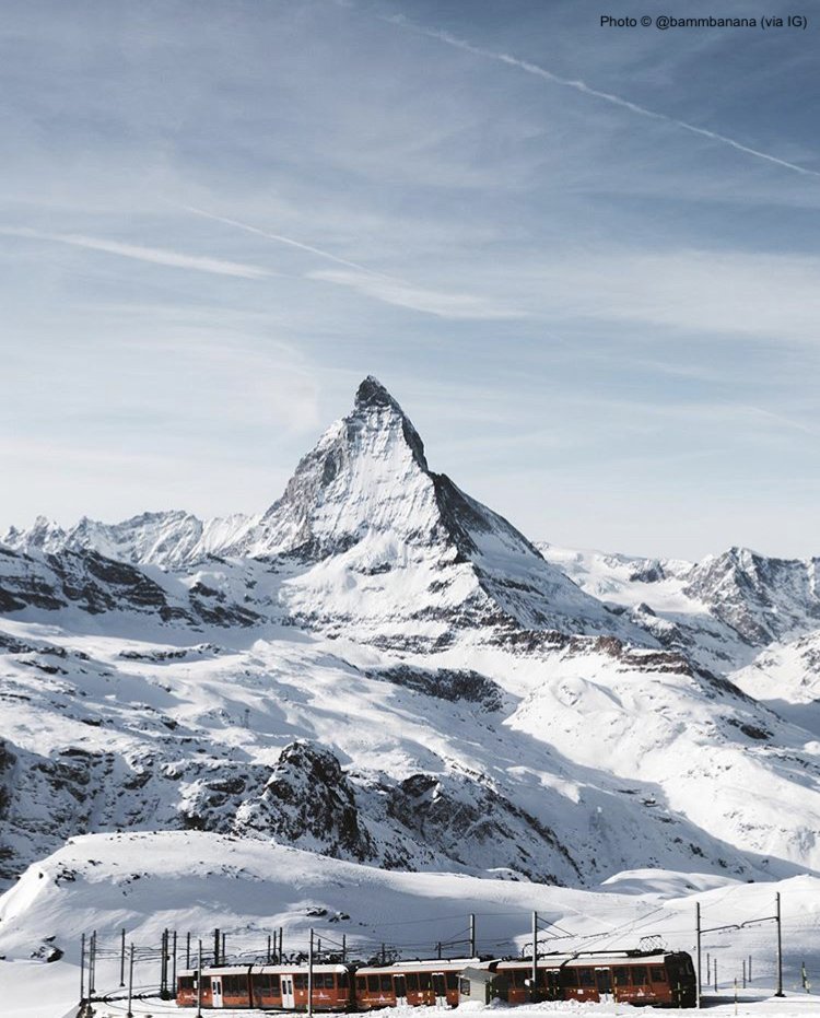 MySwitzerland_e's tweet photo. We still love snowy mountain tops, even after months of #winter! ❤️

📍 Säntis, Schilthorn, Einsiedeln, Zermatt https://t.co/h7fji2mmr1