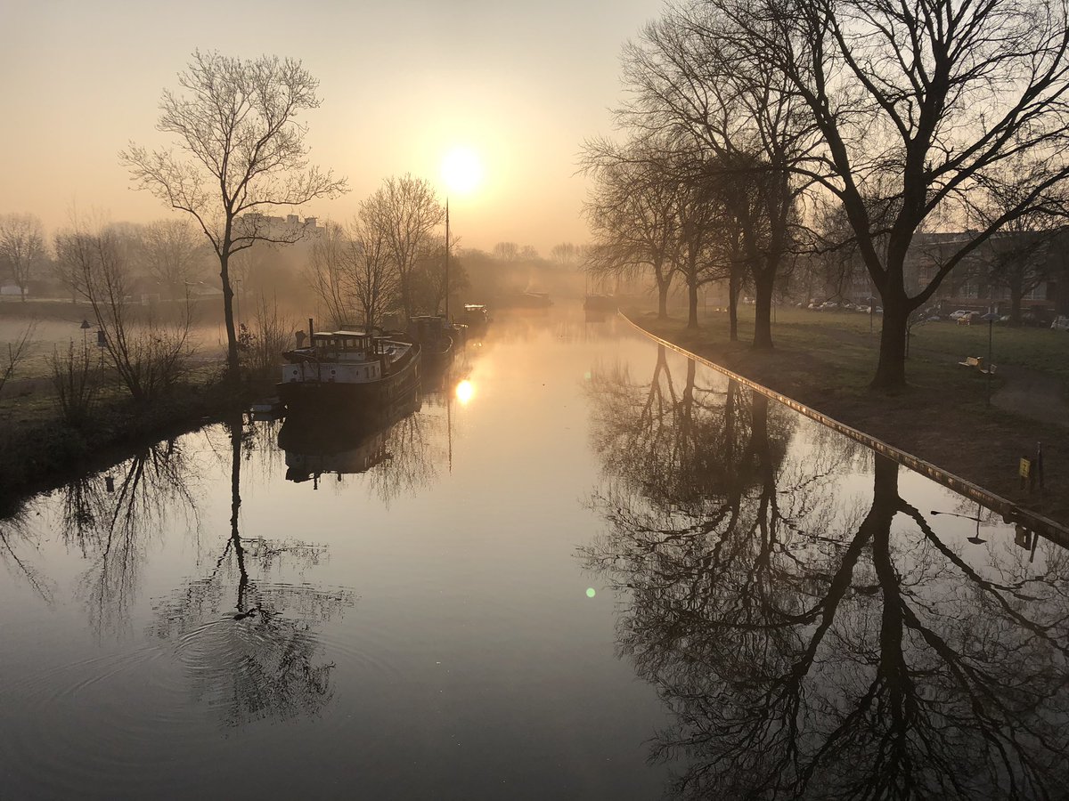 Wat een mooie ochtend in ons stadsie #utrecht #Zuilen