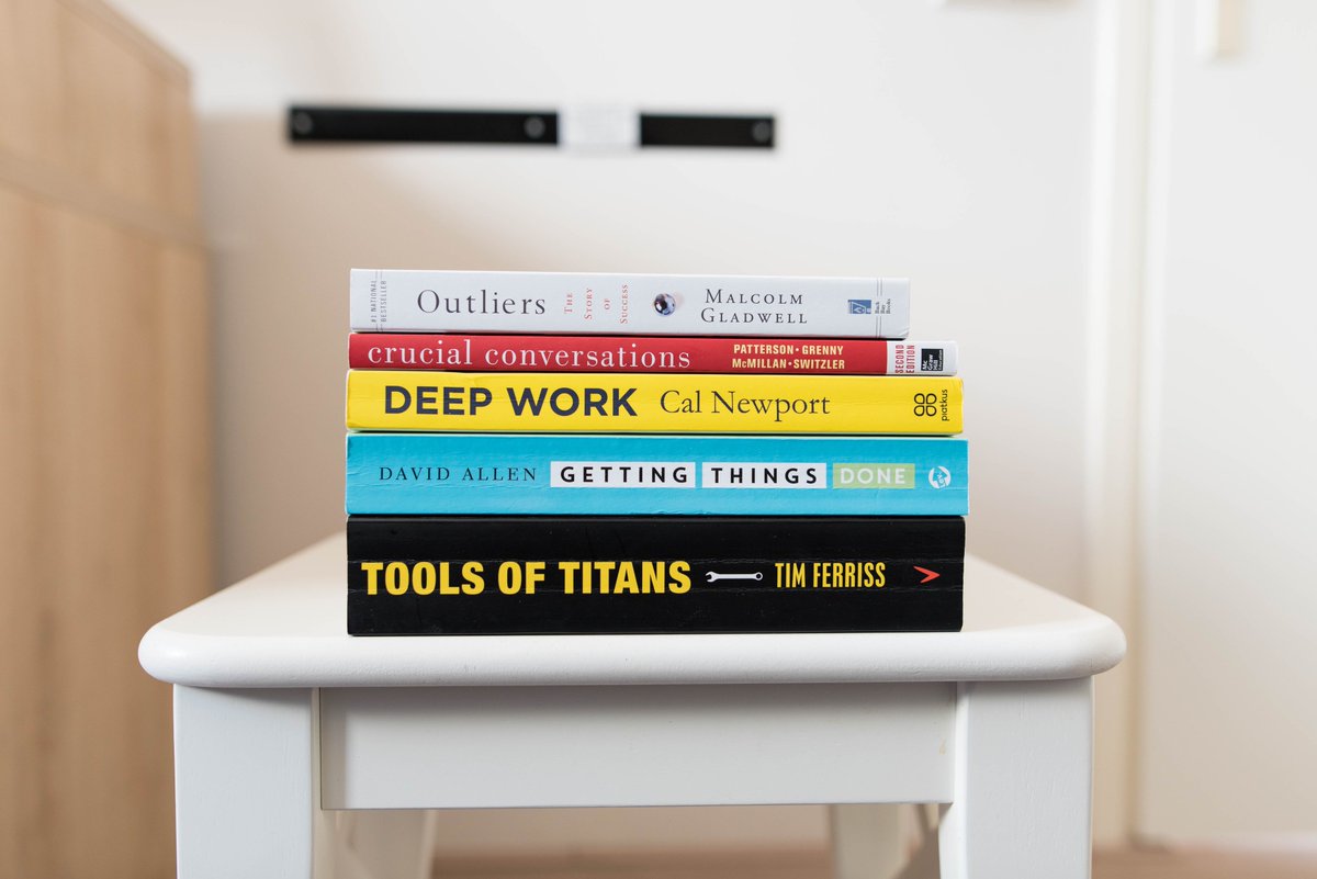 🚀 Aimer ce que l’on fait, sans tout sacrifier 🚀
Jason Fried et David Heinemeier Hansson sont les auteurs de Rework, un livre pour #entrepreneur qui m’a marquée. 
Leur maxime : la simplicité est gage de productivité.
linkedin.com/feed/update/ur…
#vendredilecture  #freelance