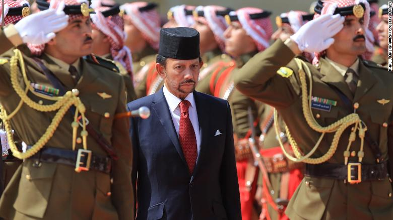 Starting next week, Brunei will punish gay sex and adultery with death by stoning cnn.it/2FLcTKB