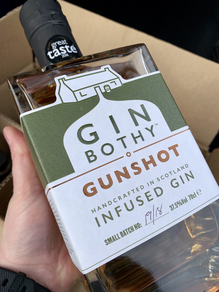 DISTILLERS SOIREE...tonight’s the night folks! Tickets only available until midday only, link below 👇

Come meet <a href="/HighlandBndry/">Highland Boundary</a> Devil's Point Rum <a href="/the_teasmith/">The Teasmith Gin</a> <a href="/BlackfordDistil/">Blackford Distillery</a> and this cracker from <a href="/TheGinBothy/">The Gin Bothy</a> will be our welcome drink, slainte! 🍸

universe.com/distillerssoir…