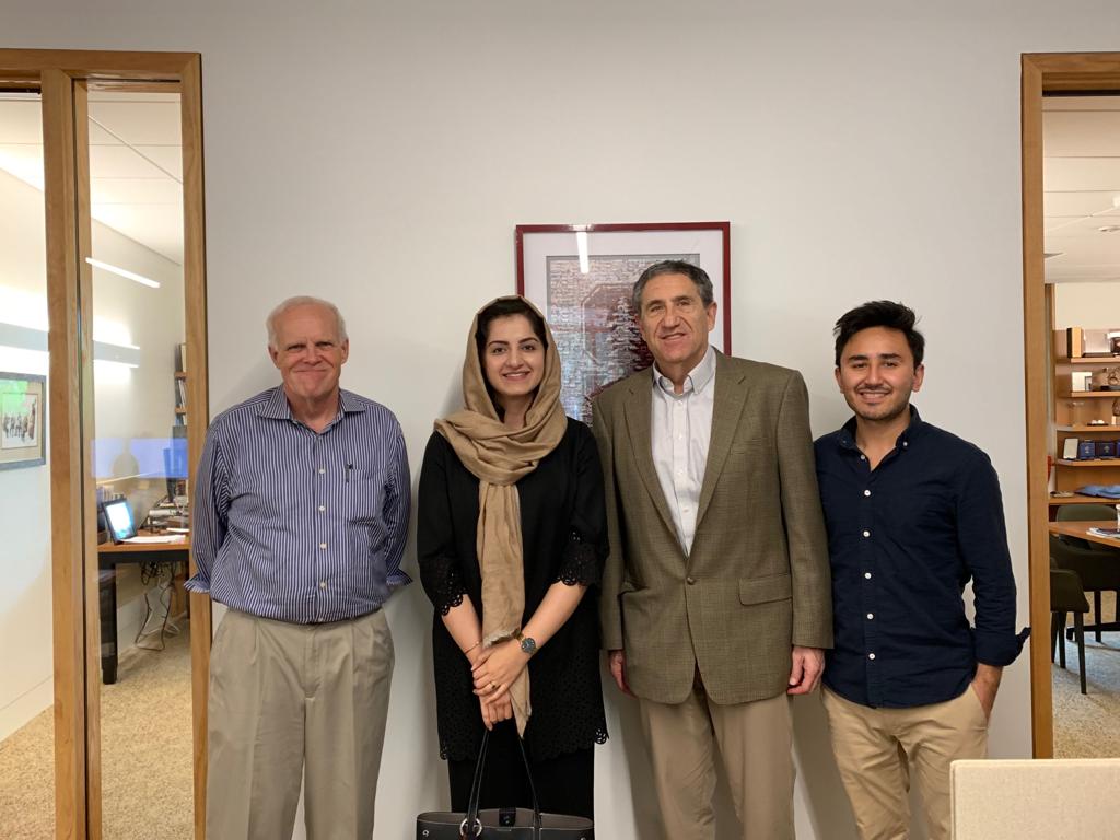 MarjanMateen's tweet photo. 6/8 Meets. at Stanford Uni. 2 discuss potential areas f collab. n curriculum dev. &amp; teacher edu.:
1.Dean &amp; profs f Graduate School f Edu.
2.Director f d Center 4 Excellence in Teaching 
3. Lw Faculty
4.John Henessey, Former Pres. f Stanford Uni. &amp; Alphabet Chair 
@StanfordEd https://t.co/Zrd4mHAvsd