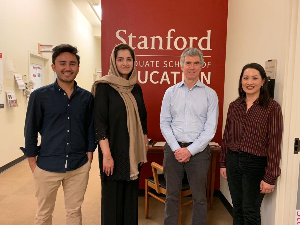 MarjanMateen's tweet photo. 6/8 Meets. at Stanford Uni. 2 discuss potential areas f collab. n curriculum dev. &amp; teacher edu.:
1.Dean &amp; profs f Graduate School f Edu.
2.Director f d Center 4 Excellence in Teaching 
3. Lw Faculty
4.John Henessey, Former Pres. f Stanford Uni. &amp; Alphabet Chair 
@StanfordEd https://t.co/Zrd4mHAvsd
