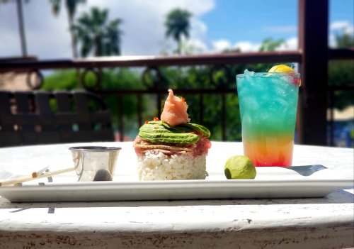 MartiniBayLBR's tweet photo. Coming Soon!  All sorts of fun additions to make your tastebuds excited! #Food #ExceptionalDiningExperience #tastebuds #carefulyourtoungedoesntbeattheteethoutofyourheadtogettoit #MartiniBay #LondonBridgeResort #ArizonaFood #LakeHavsau
😛😋😍🍴🍸🍷 https://t.co/NqTIMMnlMH
