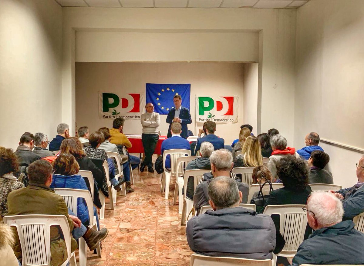 DantiNicola's tweet photo. La serata sul #territorio si chiude a #CapraiaeLimite, con un saluto al Sindaco Alessandro Giunti e un in bocca al lupo alla squadra del PD! https://t.co/5YDGEO0Xtp