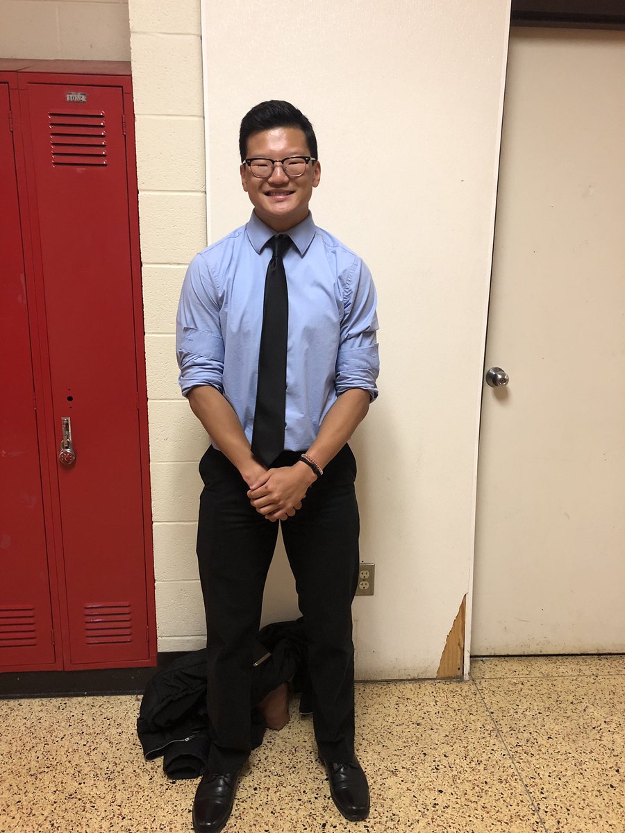 MrsLAnthony's tweet photo. Hunter Puestow, Michael Vieau, &amp; Alex Reico shared  their rich histories with 4th hour! #seniorexit @SwartzCreekHS @swartz_creek https://t.co/Qq0fYjJWcT