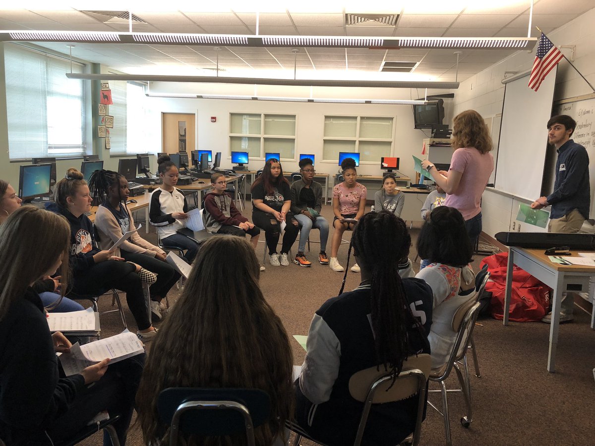 CcmmsMusic's tweet photo. Had some wonderful students from @NCState chorus come and work with our chorus students today. The boys were so especially excited to work with male singers! Can’t wait until the next workshop! https://t.co/TAgcB1rTeZ
