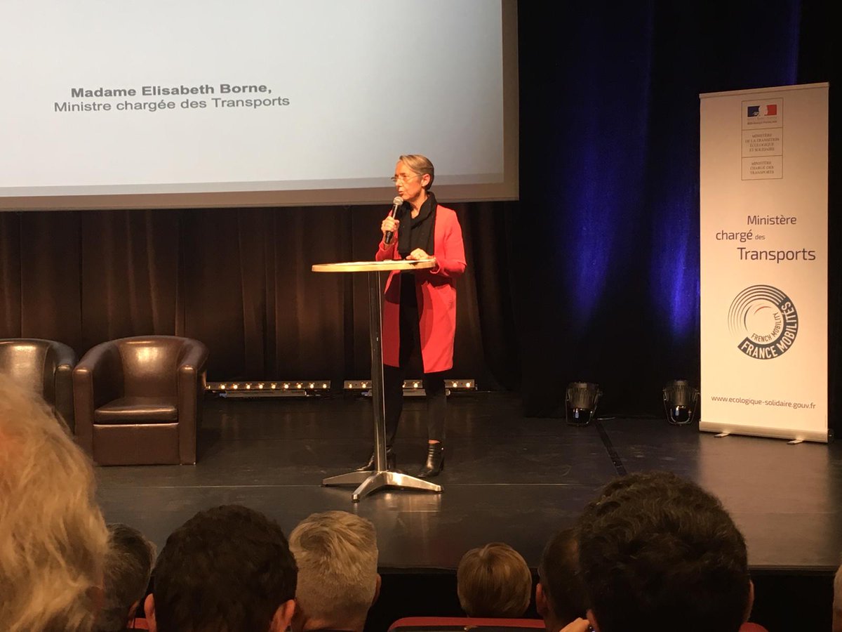 UrbanRadar_IO's tweet photo. At the launch of French Mobility, with the Ministry of transport @Elisabeth_borne and the Prime Minister @EPhilippePM . Fabulous case studies to facilitate mobility for all urban and rural. @jmzulesi
#FranceMobilités #Mobilités #FrenchMobility https://t.co/gAbv684lOA