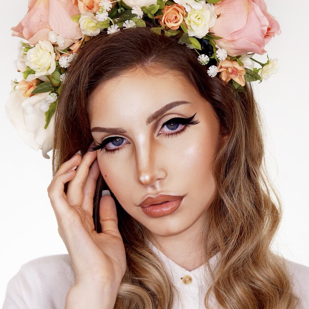 Abby Roberts on X: Me waiting for the new Lana album to drop like:  t.comSvMgDbZNv  X