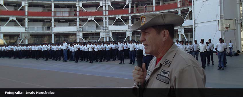 Dtit_UNES's tweet photo. Creada Dirección Nacional de Defensa Integral en la @UniversidadUNES https://t.co/lA1NOpGwja   @NestorReverol @NicolasMaduro @gralcacioppo @alanazuloaga @VinsUnes @MiliciaFANB https://t.co/iuQ6MMiPAs