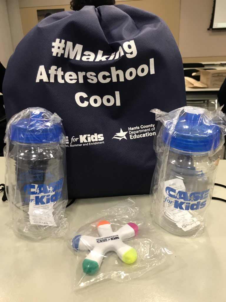 TaminaHTX's tweet image. Wow! 💁🏾‍♀️ Thanks @HCDE_CASE for this SwagBag 🎉

Let’s goooooo #SpringSymposium2019