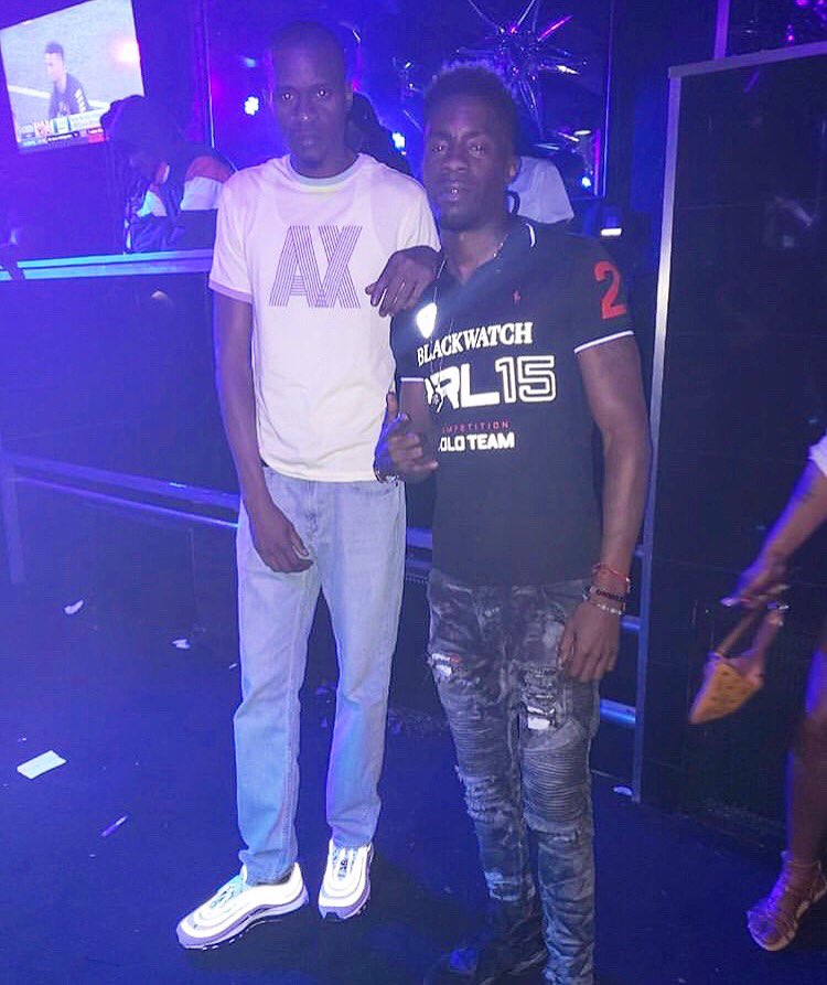 iam_trizzytree's tweet image. 7 FIGURE STREET NIGGAS THAT AINT RICH ENOUGH 🎯 #ASL #AllStarLyfe #AXchange @ChuckTreezy @ArmaniExchange @AirMaxDay