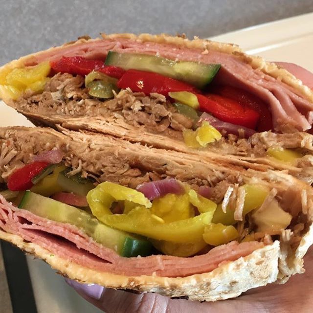 MittenPrincess1's tweet photo. My best Crunchwrap yet!!! Skinny Cuban turned into a wrap!
32c/13f/48p
#llmcrunchwrap #lillieeatsandtells #crunchwrap #lillielovesmacros https://t.co/4NwwhXud0z https://t.co/5iDJHzmsbS