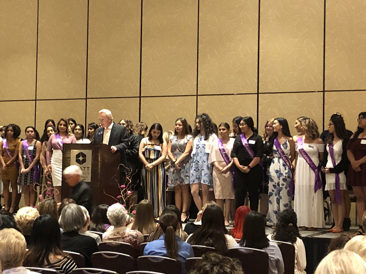 TheShadowHills's tweet photo. Ophelia Project 2019 Annual Luncheon & Scholarship Reception. #OpheliaProject #knightsdoitright https://t.co/R9H97raTxa