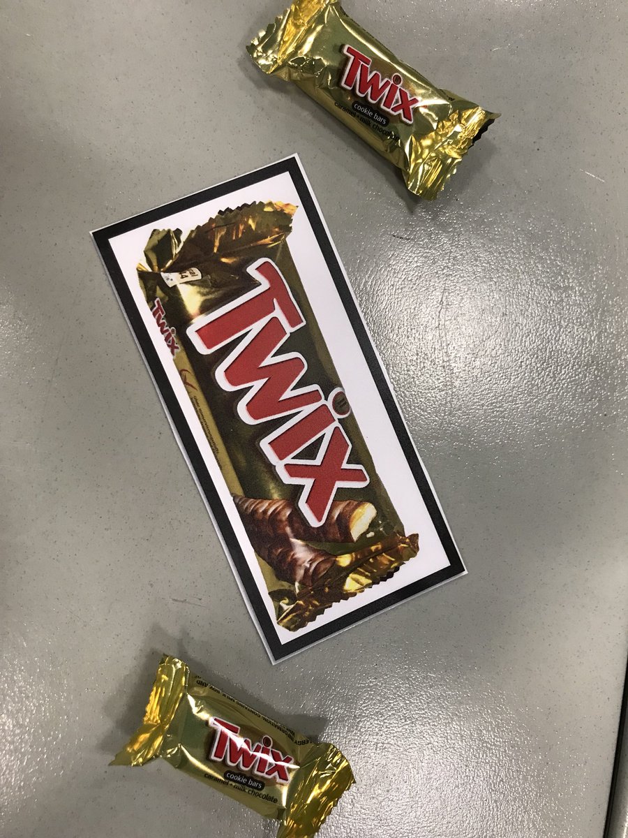 TaminaHTX's tweet image. Session 3 underway! 😋 Starting with candy is a great start! Which one is the real @twix? Are you #TeamLeft or #TeamRight

Planning &amp;amp; Reflection #SpringSymposium2019