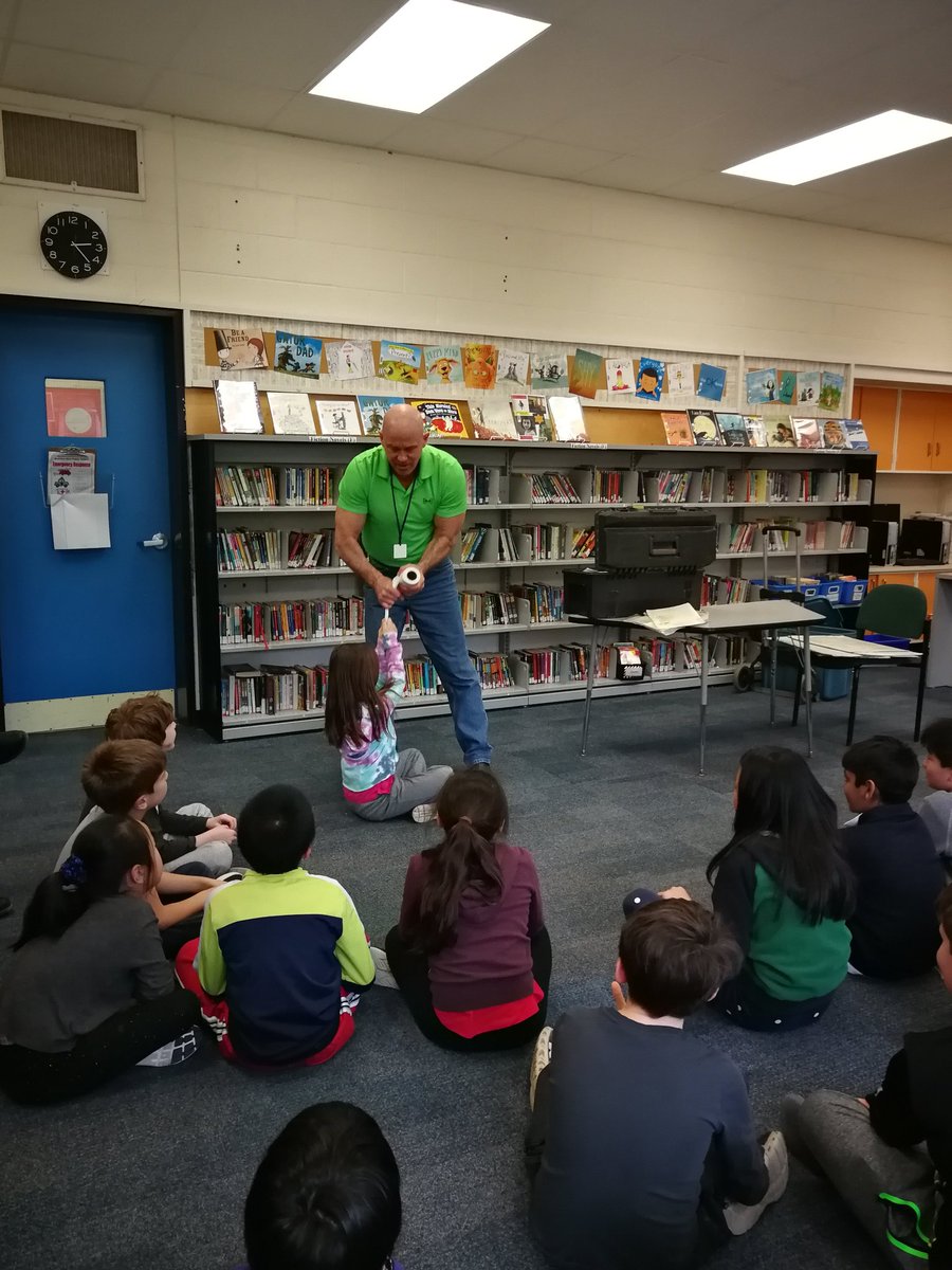 bayviewglenlib's tweet photo. We all had a great time with the author of the 'And Then it Happened' series, Michael Wade!!!!
Such an inspiration!
@bayviewglenps1 https://t.co/SLtoCfDYzx