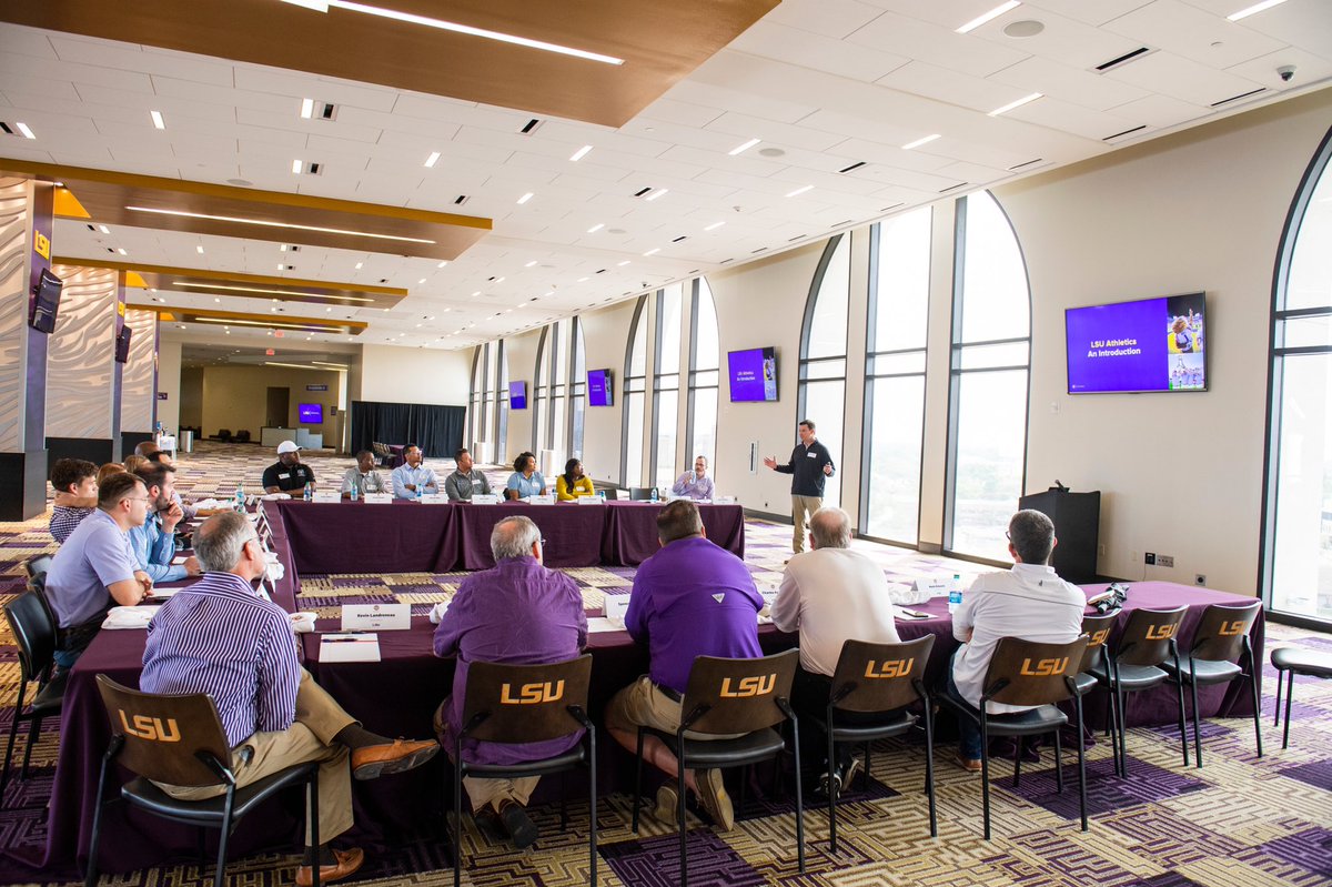 Lsu Tigers On Twitter The Lsu Fan Council Meets On Campus For