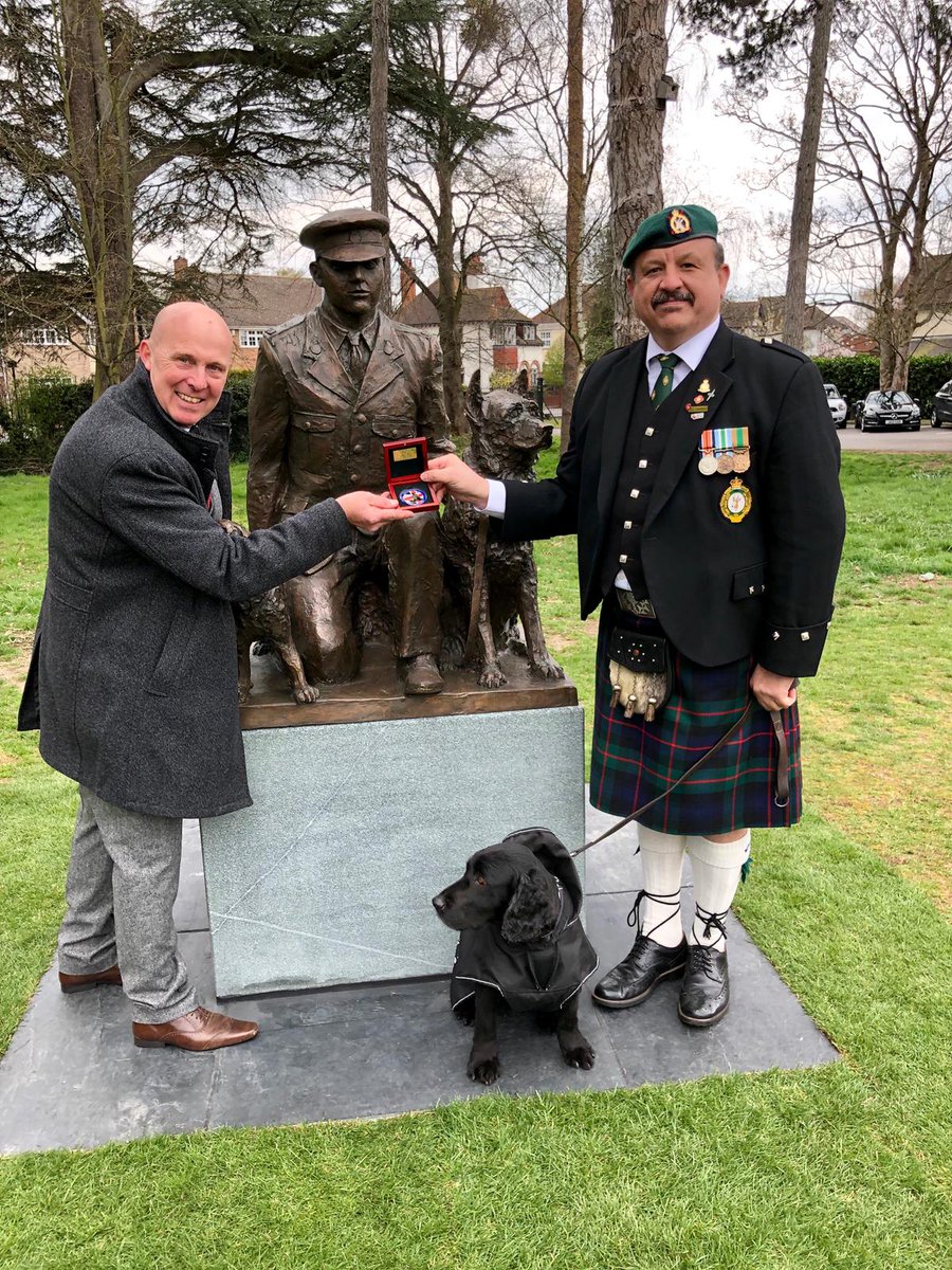 eiggster's tweet image. I got presented my UK K9 Memorial medal today by Paul. You have done fabulous work. @K9memorialUk #tartandogs