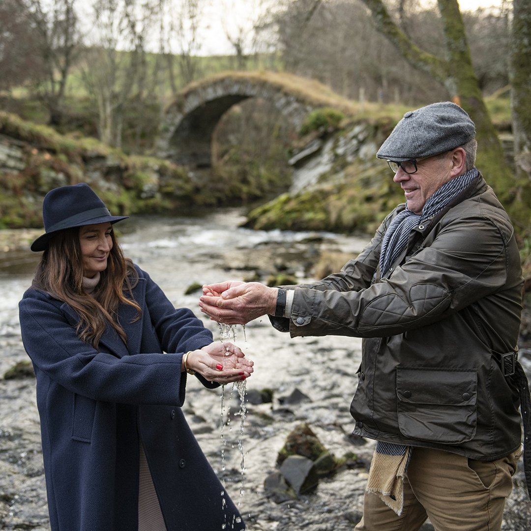TheGlenlivet's tweet photo. The third and final edition in The #WinchesterCollection, Vintage 1967. A collaboration between our Master Distiller Alan Winchester and designer @bethanhgray, it is a true celebration of #TheGlenlivet’s past 50 years. https://t.co/2LqFl3OkT9