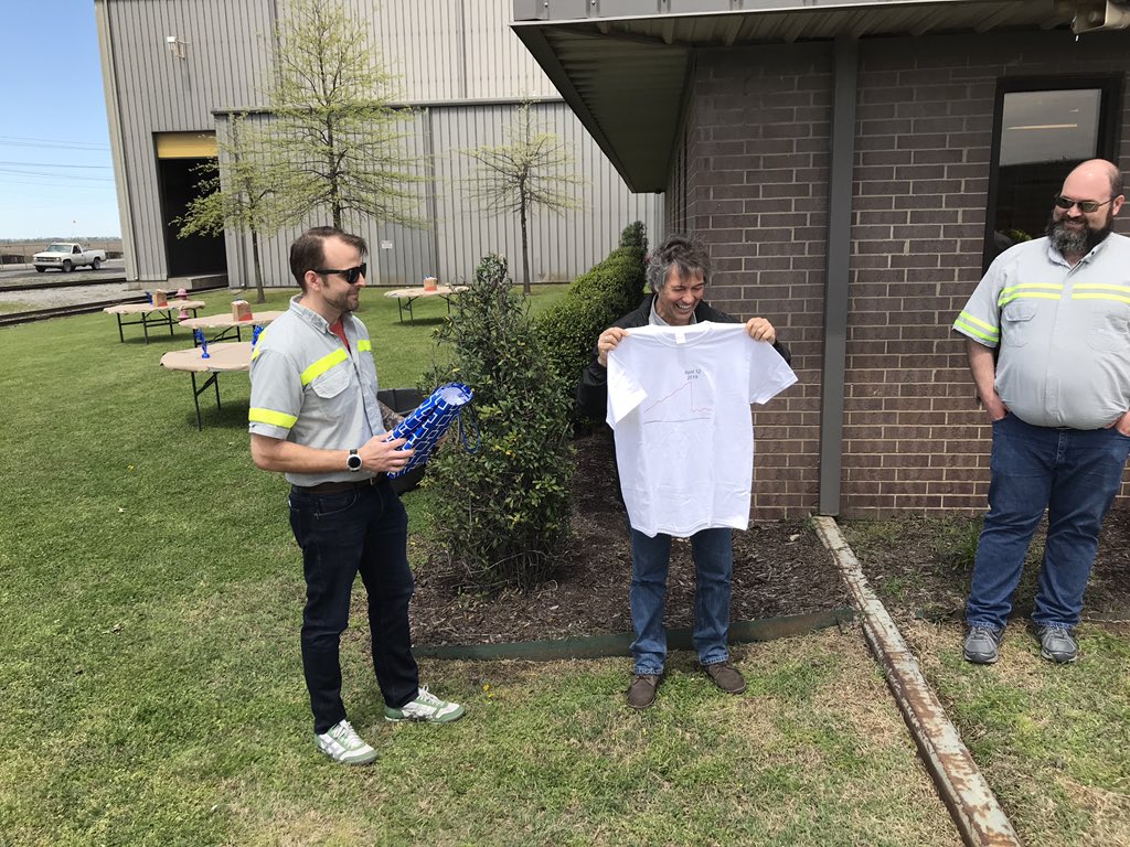 TenarisDustinB's tweet photo. Farewell to our friend!  Thanks for all your support, inspiration, and motivation to us here @TenarisHickman.  #continuousimprovement #movingonup https://t.co/iA7u6gouEV
