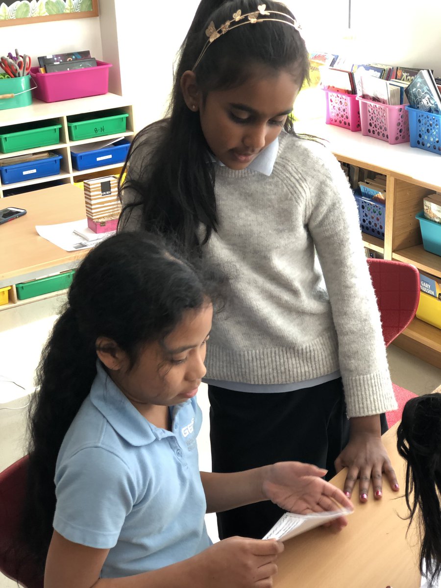 5thgradeGEMS's tweet photo. Answering tough questions about theme during our pre-spring-break #escaperoom! #teamwork #ib #pyp @G5GemsChi @GWAcademyChi https://t.co/luuXndJNfg