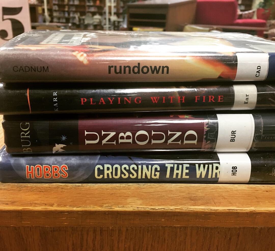 JRMSLibrary's tweet image. Ms. Parent’s second block seemed to have fun creating book spine poetry #poetrymonth @HenricoSchools @hcpslib @JohnRolfeMS @DrJackson_EDU