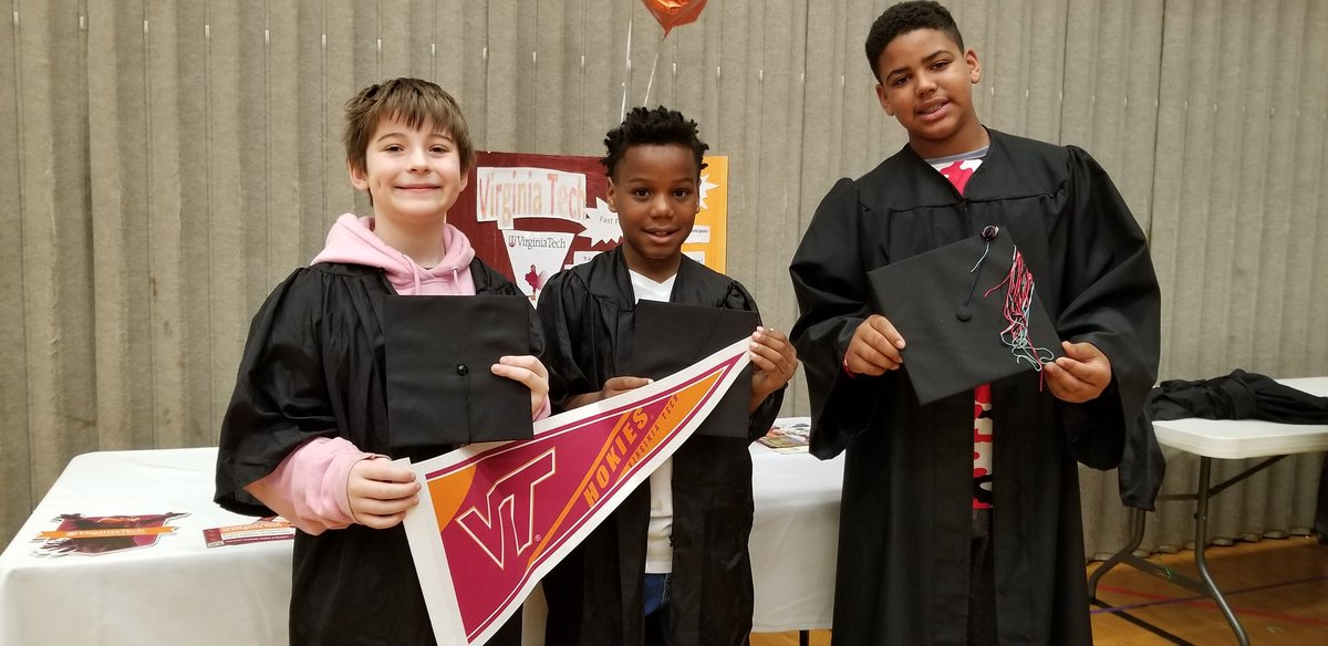 CoachKristinTCM's tweet photo. College and Career Day at TC Miller! What a great start to our day! #TCMSOARS #ReinvestLCS https://t.co/dusFq6k4lR