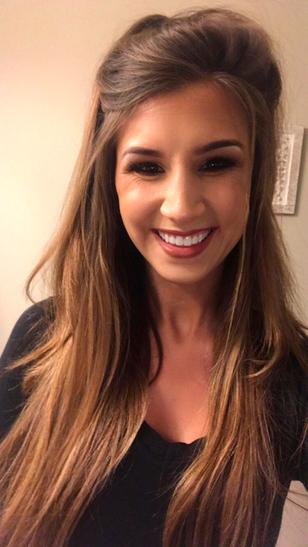 SAAOhioUni's tweet photo. Meet Lauren Muscari, a 3rd year Au.D student here at Ohio University! After spending 7 years in Athens, Athens became Lauren's hOUme away from home. Lauren will be completing her 4th year externship at The OSU Wexner Medical Center-you can contact Lauren at lm600711@ohio.edu! https://t.co/521EXkwlei