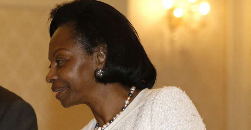 scoop241's tweet photo. Après Ali Bongo, Marie Madeleine Mborantsuo victime d'un grave cancer - https://t.co/n2aXQiZ1Yi