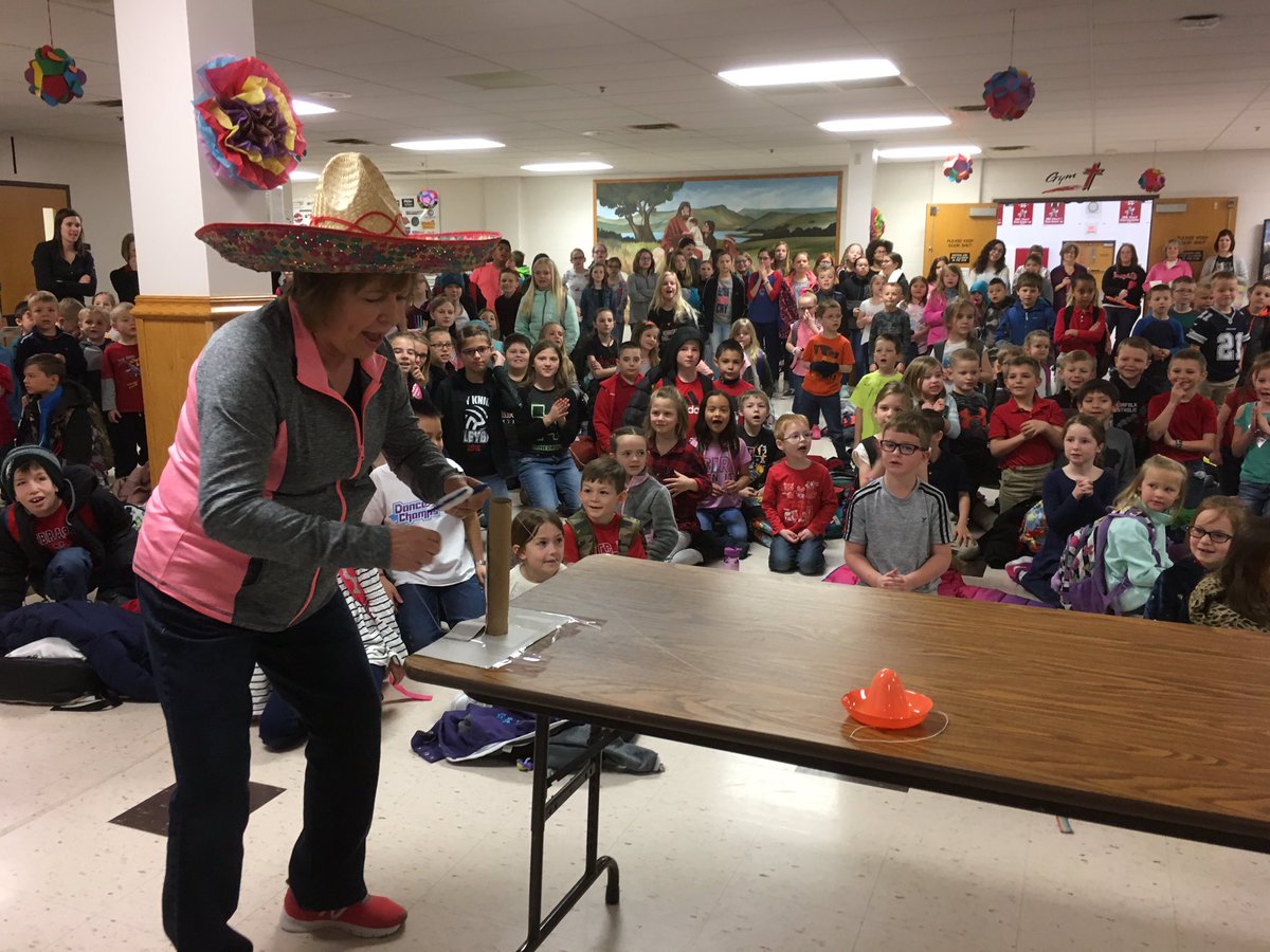 sullivankims's tweet photo. Staff Appreciation Week - Let’s taco ‘bout how awesome our staff is @NorfolkCatholic #fiesta #staffappreciationweek #amigos 🌮 🌵 https://t.co/BzcA6qwm0y
