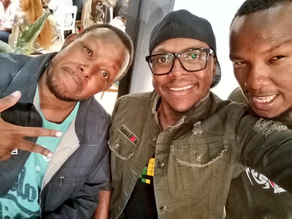 #teamgingerale RT <a href="/LYTband/">Last Year's Tragedy</a>: @AphasiaKE <a href="/Dove_Slimme/">Dove_Slimme</a> are in the house to support @REFUGE_kenya #teamnomakeup