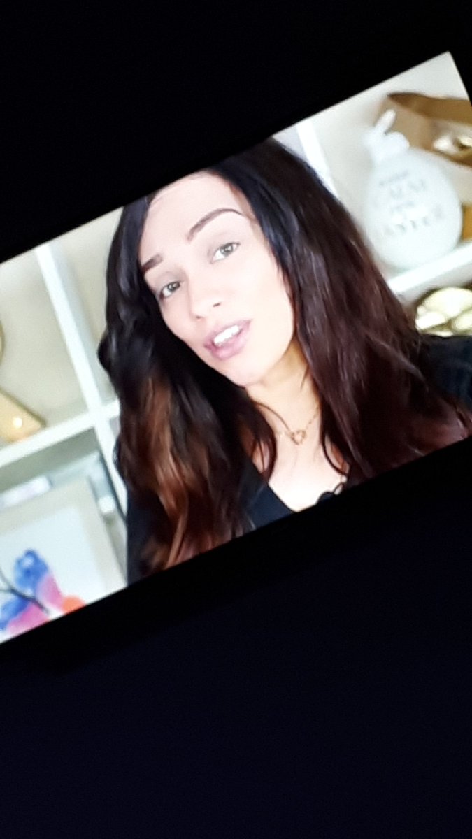 RocioNubee_'s tweet photo. Viendo a @RosyMcMichael ❤ https://t.co/qi8vZ7Ch54