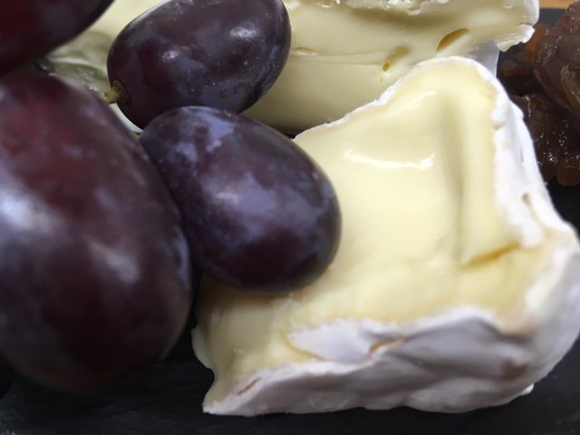 Hattie_Peacock's tweet photo. Durham Camembert , Mordon Blue , Hattie's blue , Mordon Isle ,Mordon Ruddy, Farmhouse White and Mordon Mediterranean (plain &amp; garlic) all available @BishFoodFest Saturday and Sunday, also @NorthernDalesFM Preston Park Stockton on Sunday @pparkmuseum @Hattie_Peacock https://t.co/OKsn01RXqo