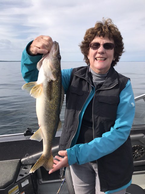 brobull's tweet photo. #Fishing #Walleye #Fridays Soon #BrosGuideService #OnlyinMn #CassLake #LeechLake #LakeWinnieMn #BigWinnie Bro https://t.co/0tHx6YOONo