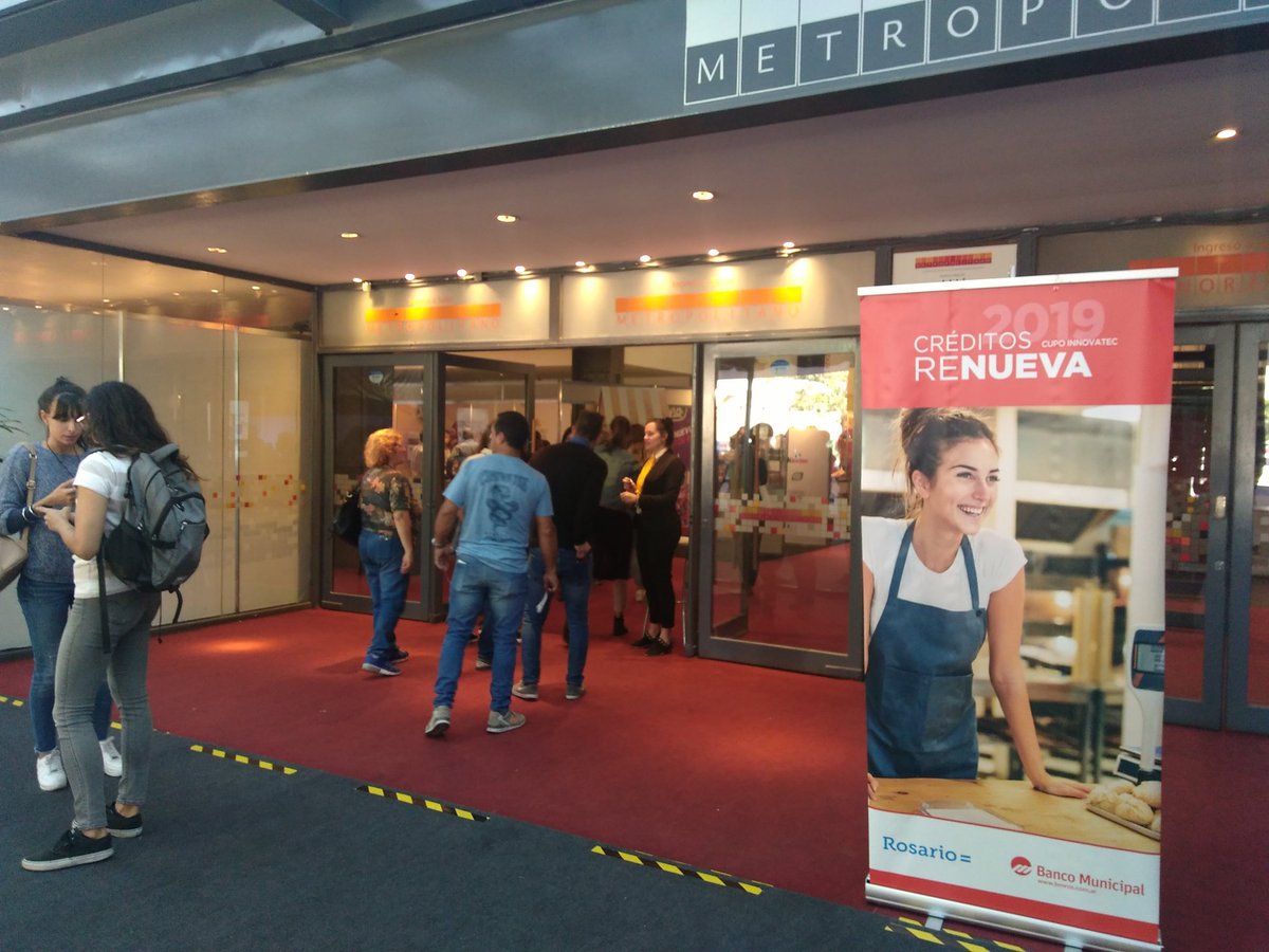 BancoMunicipal's tweet photo. Así nos encontras en el ingreso de #FIAR2019. Hasta mañana,  seguimos acompañando a la Feria de alimentación más importante de la región. https://t.co/ZCnfMg0aE0