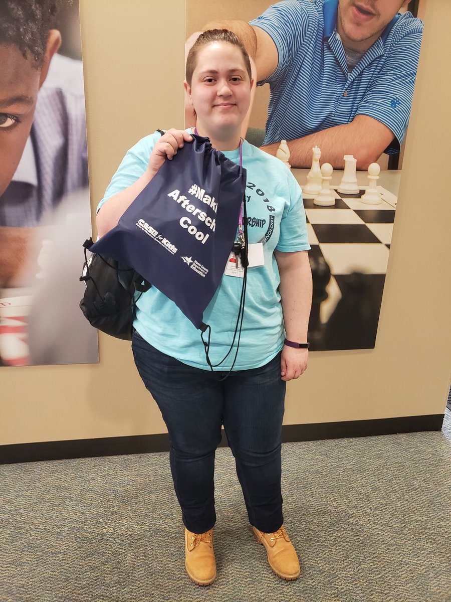 HCDE_CASE's tweet image. The winners of today&apos;s share challenge! Thanks for your participation! #CASESpringSymposium2019 #SpringSymposium2019 #MakingAfterschoolCool