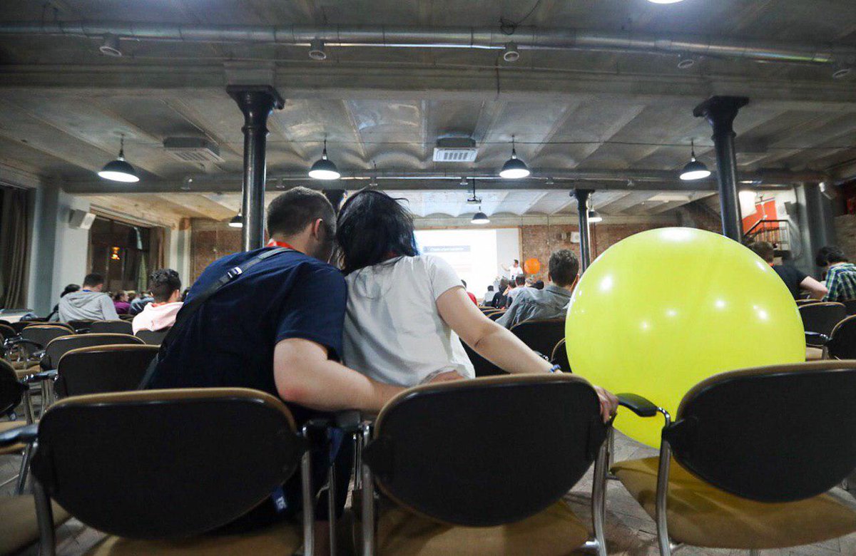 iThink_meetup's tweet photo. А тем временем начинается последняя на сегодня лекция iThink #3 "CI for white-labeling app". https://t.co/Qu7y2OSh9G