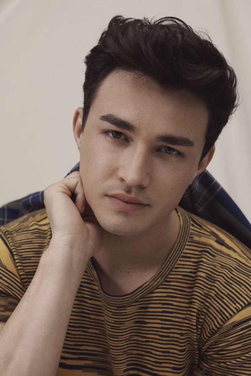 Гэвин лезервуд актер. Гэвин лезервуд николас скретч. Гэвин лезервуд глаза. Николас скретч. Гэвин лезервуд gavin leatherwood.