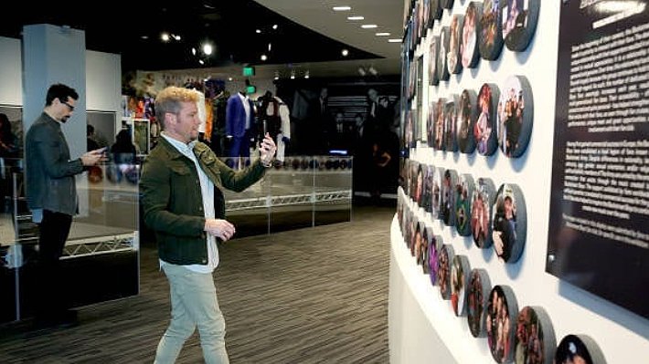 Los Backstreet Boys tienen su propia exposición en el Museo de los Grammy bit.ly/2KGWeMq